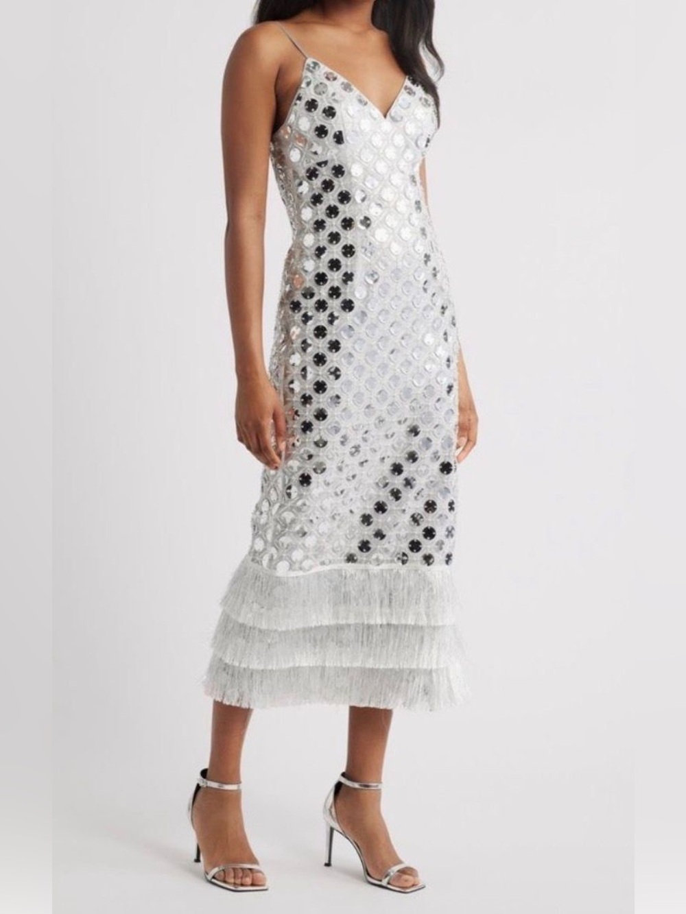 Saylor Suni Sequin Fringe Cocktail Dress in silver size XS_NWT